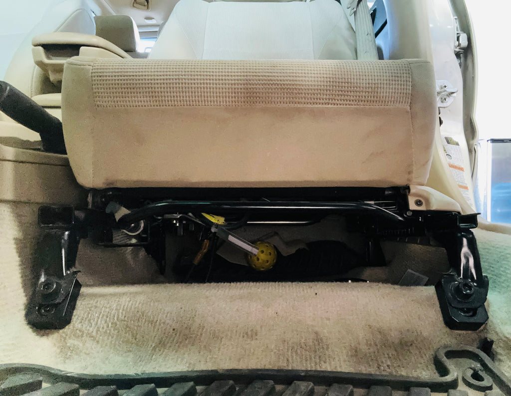 SUBARU FRONT SEAT JACKERS® (FORESTER, OUTBACK, IMPREZA, AND WRX)