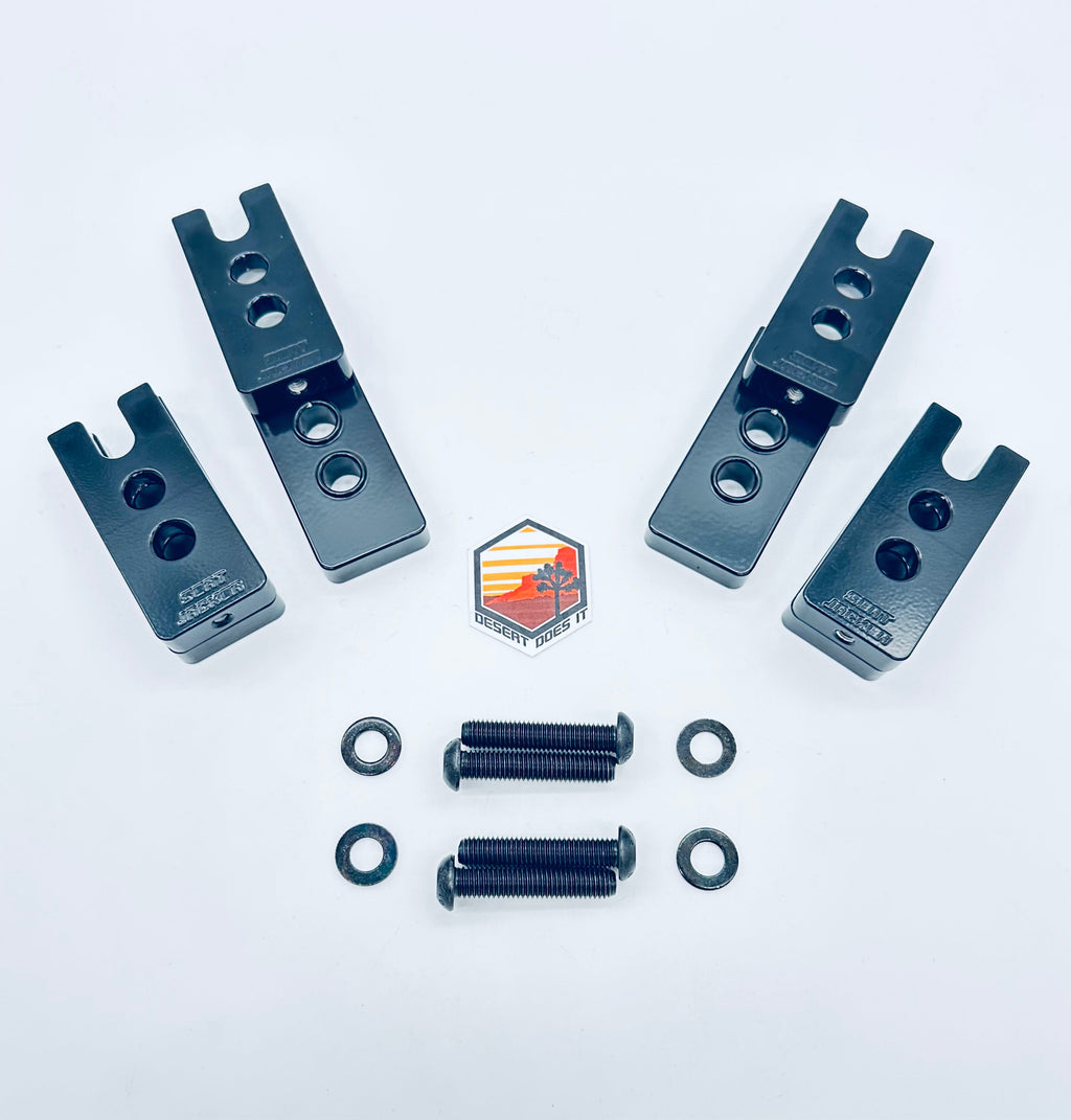 GM FRONT SEAT JACKERS® (SILVERADO HD AND SIERRA HD)