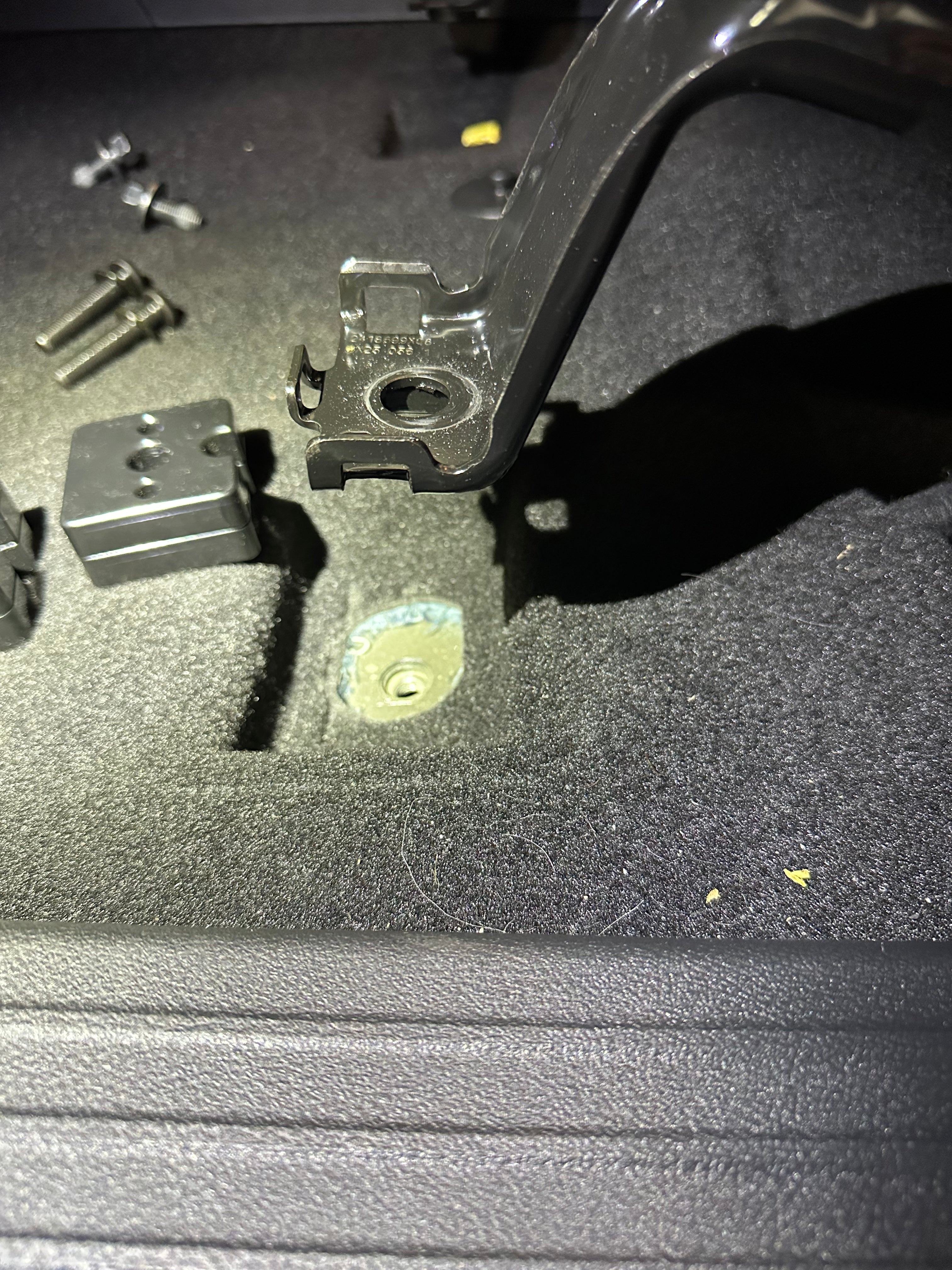 NISSAN FRONT SEAT JACKERS® (PATHFINDER)