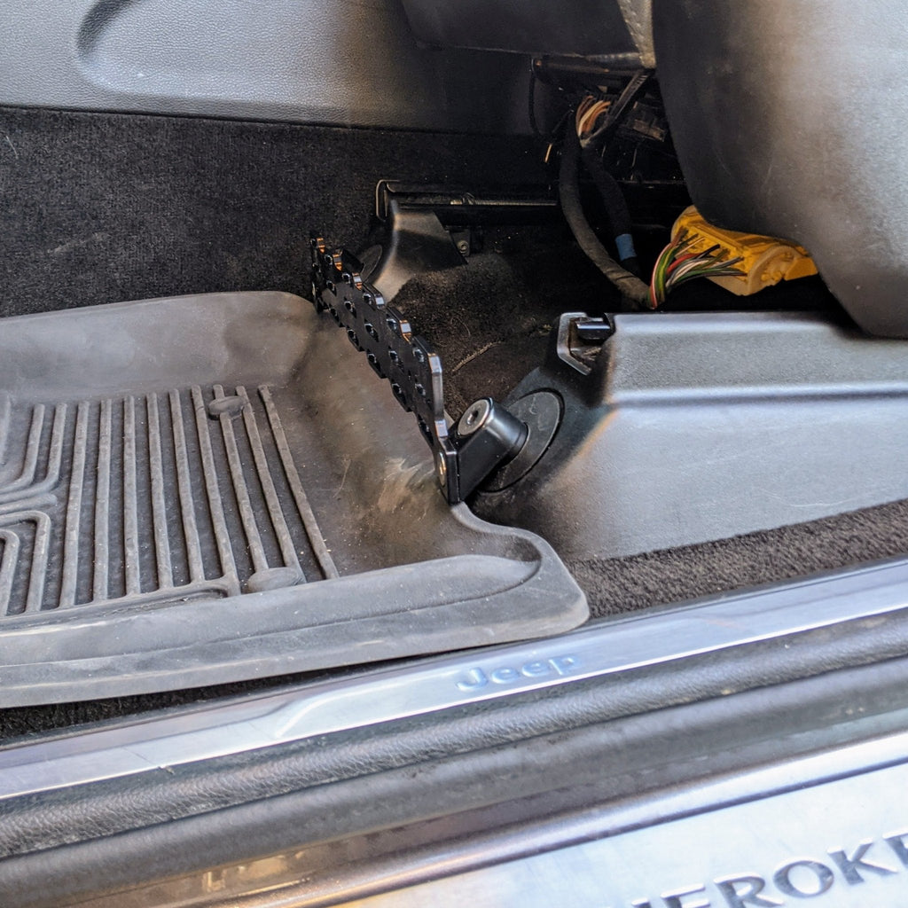 JEEP FRONT MULTI MOUNT PANEL (GRAND CHEROKEE)