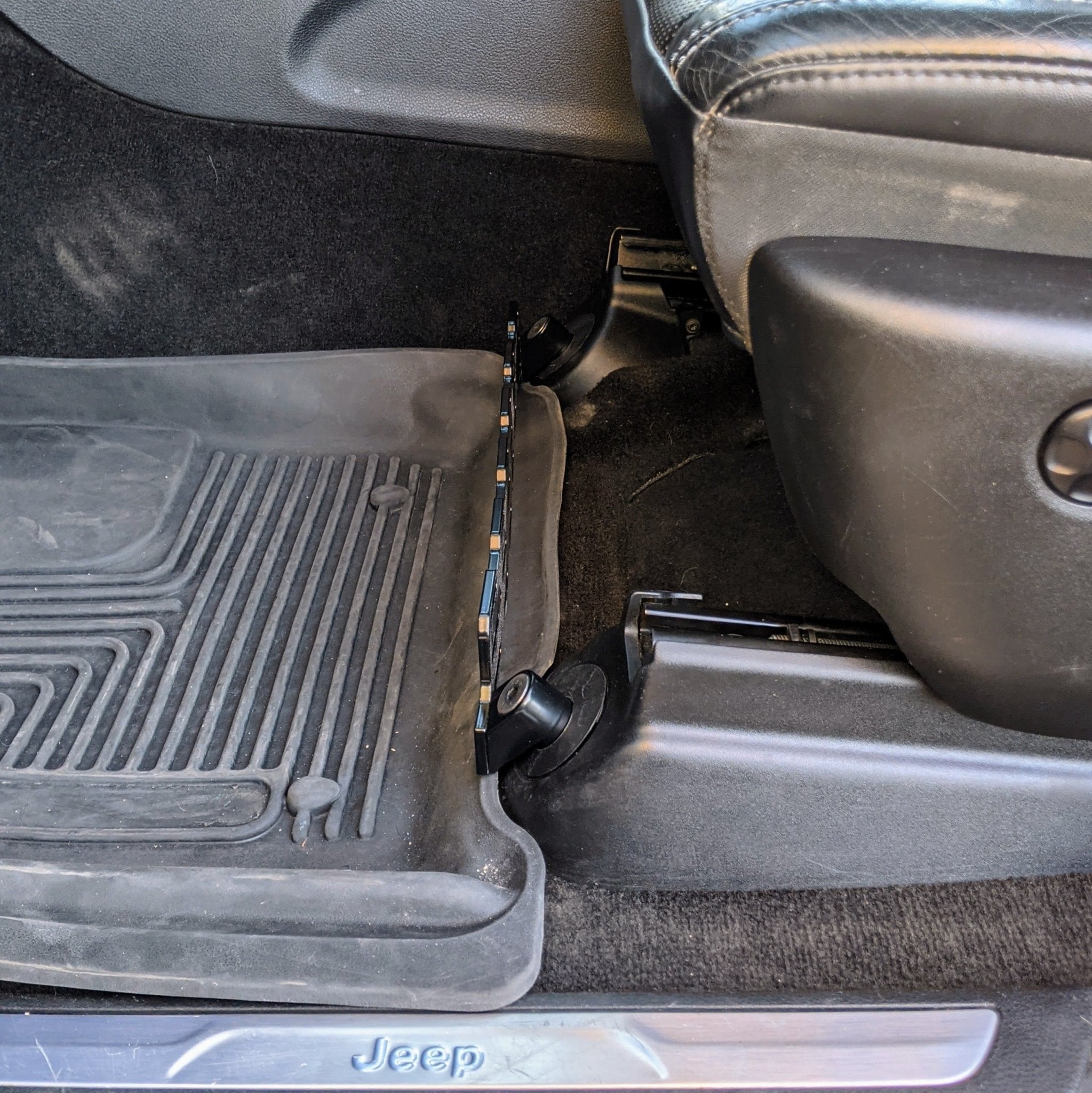 JEEP FRONT MULTI MOUNT PANEL (GRAND CHEROKEE)