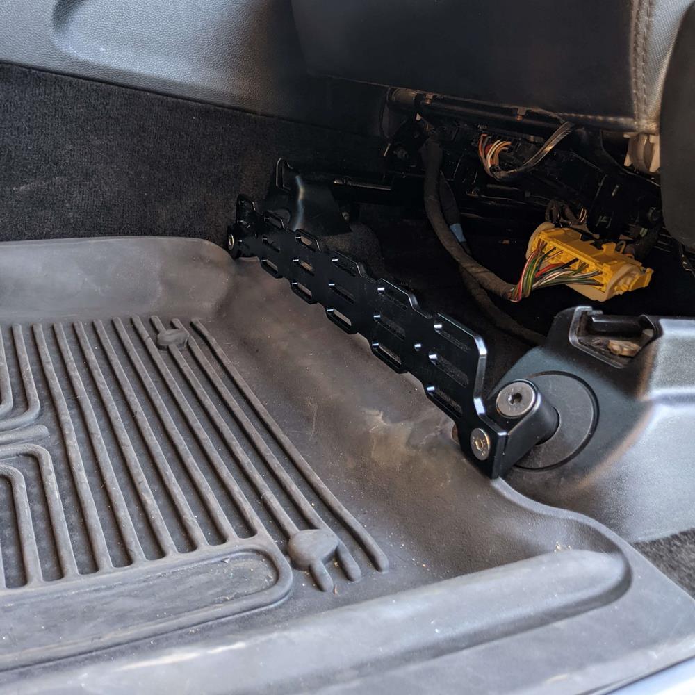 DODGE FRONT MULTI MOUNT PANEL (DURANGO)