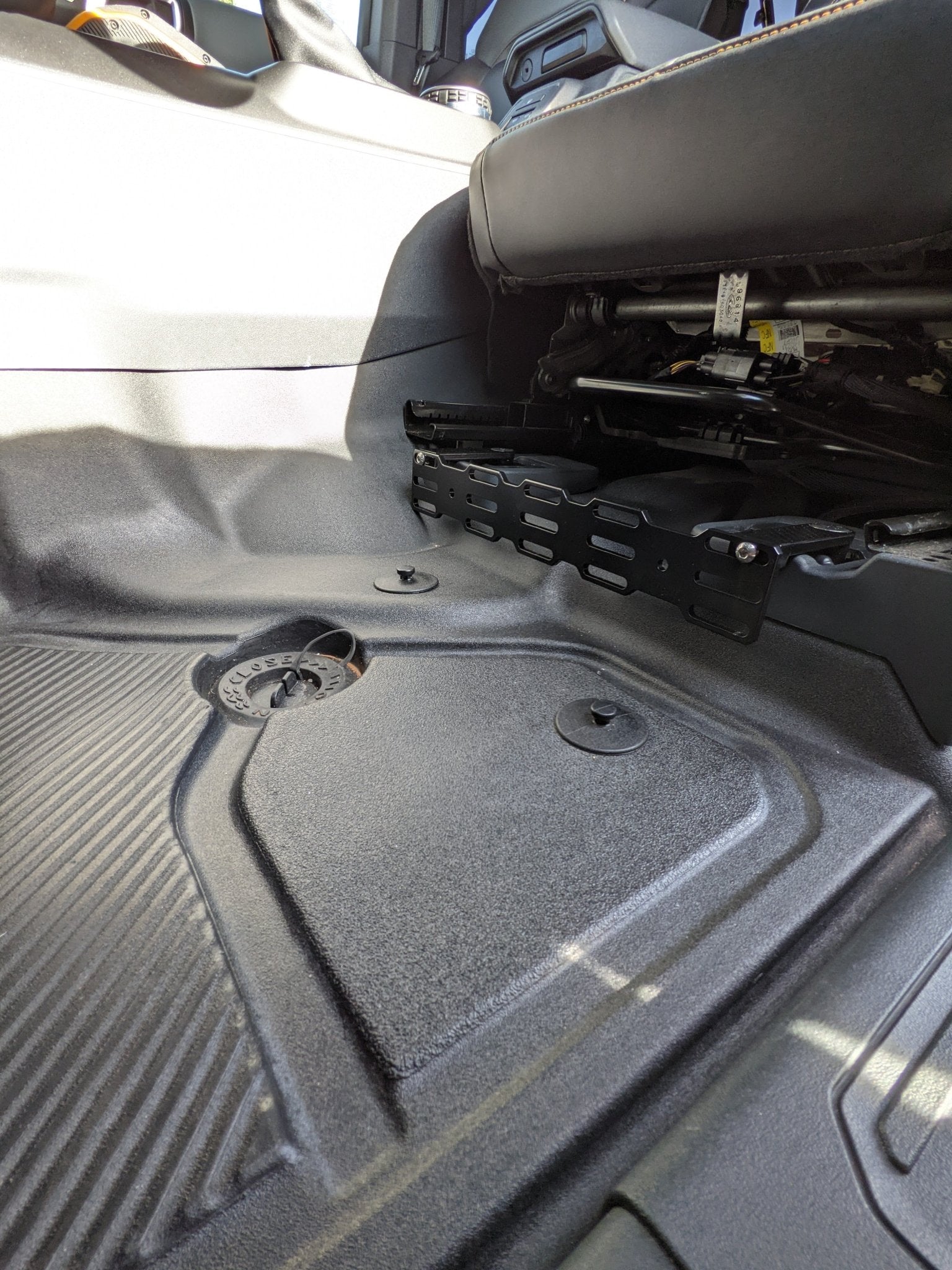 FORD FRONT MULTI MOUNT PANEL (BRONCO)