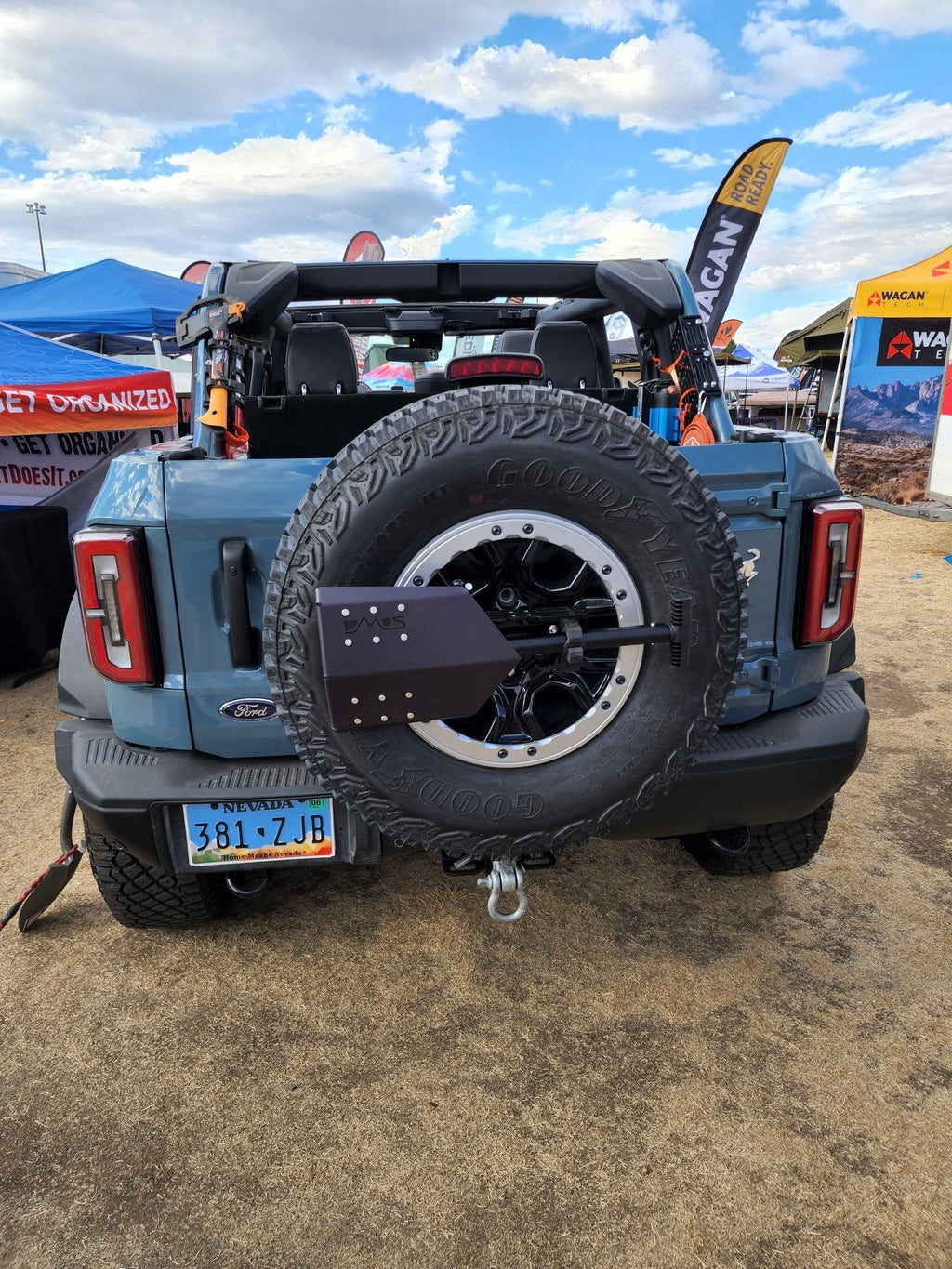 FORD SPARE TIRE MOLLE (BRONCO)