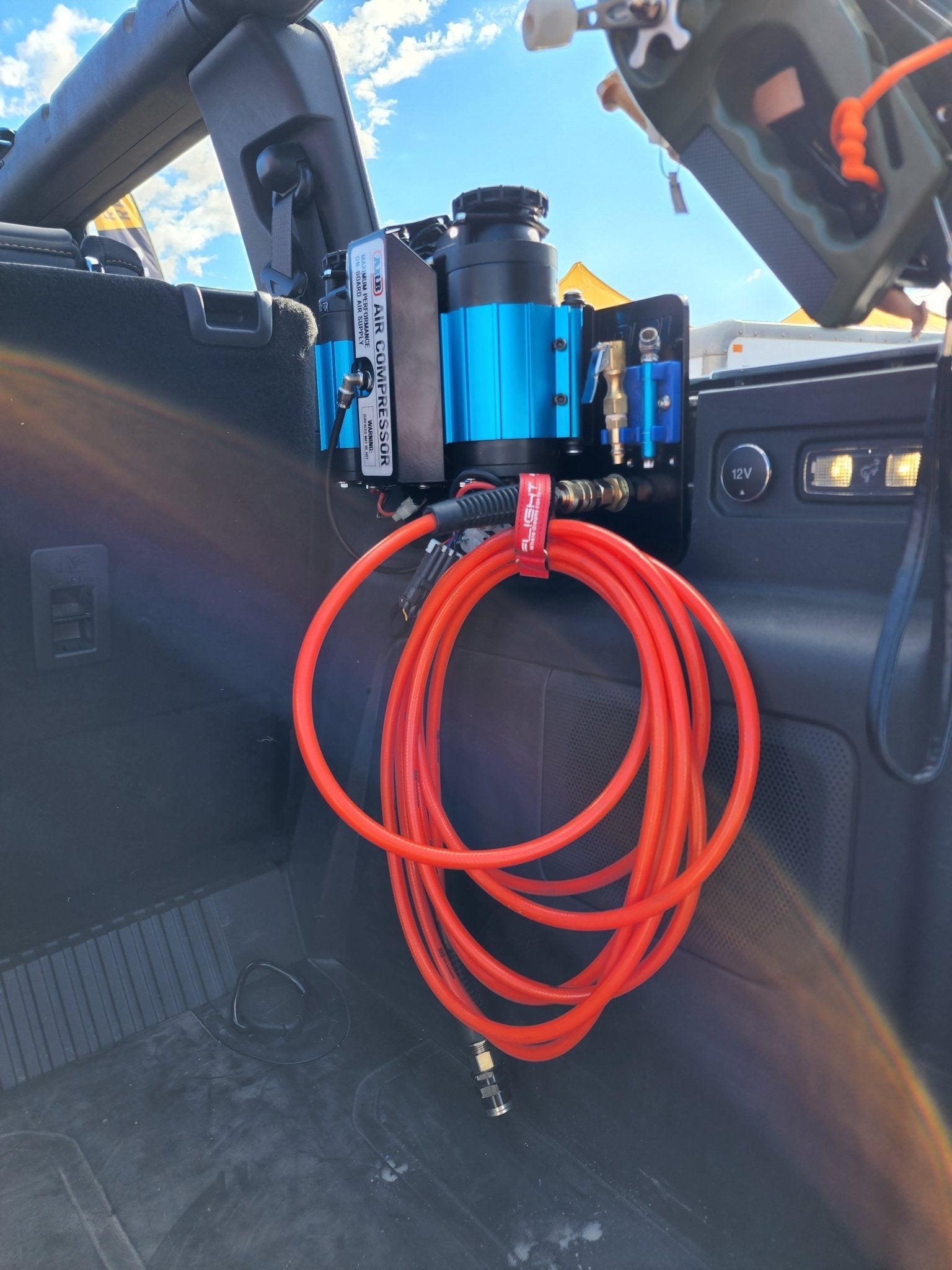 FORD CARGO COMPRESSOR MOUNT (BRONCO)