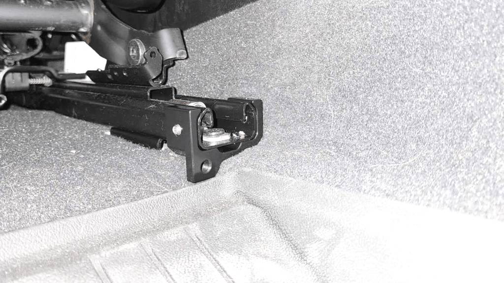 GM FRONT MULTI MOUNT PANEL (SILVERADO HD AND SIERRA HD)