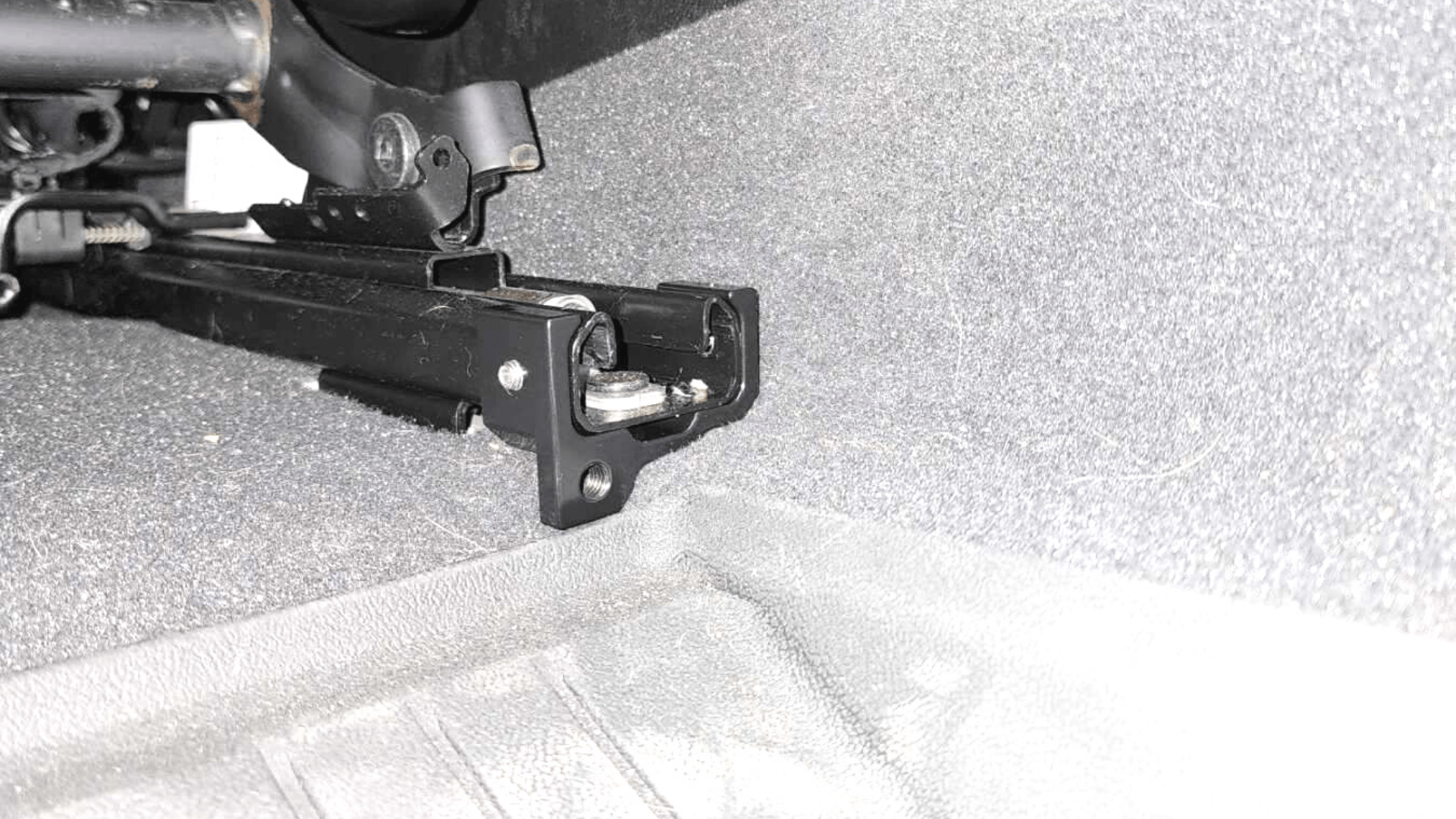 GM FRONT MULTI MOUNT PANEL (SILVERADO HD AND SIERRA HD)