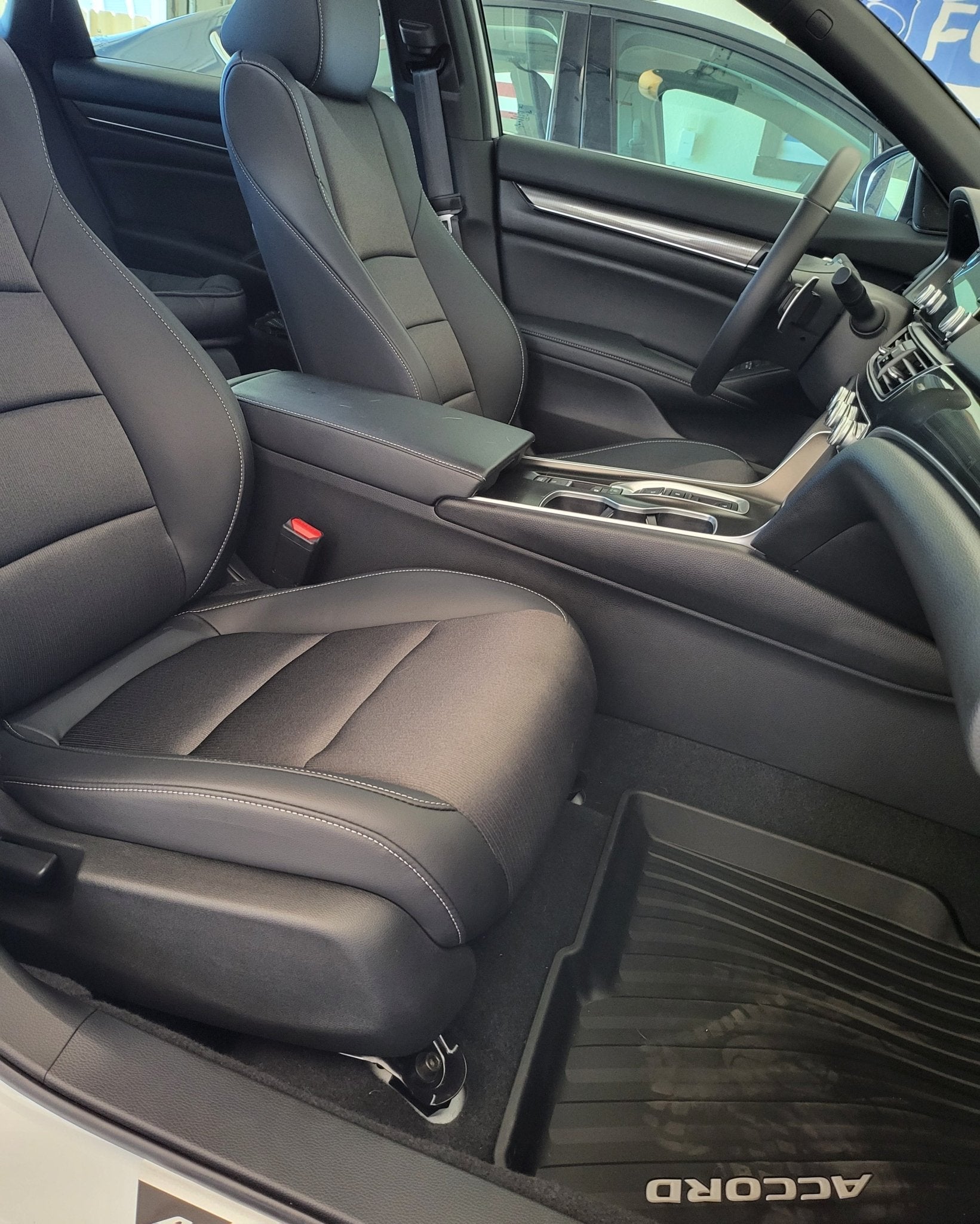 HONDA FRONT SEAT JACKERS® (CIVIC)