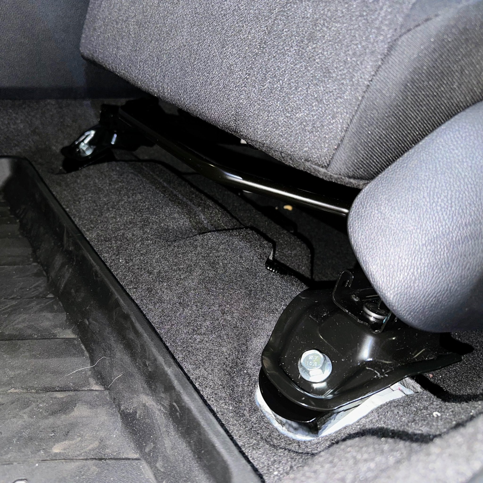 HONDA FRONT SEAT JACKERS® (CIVIC)