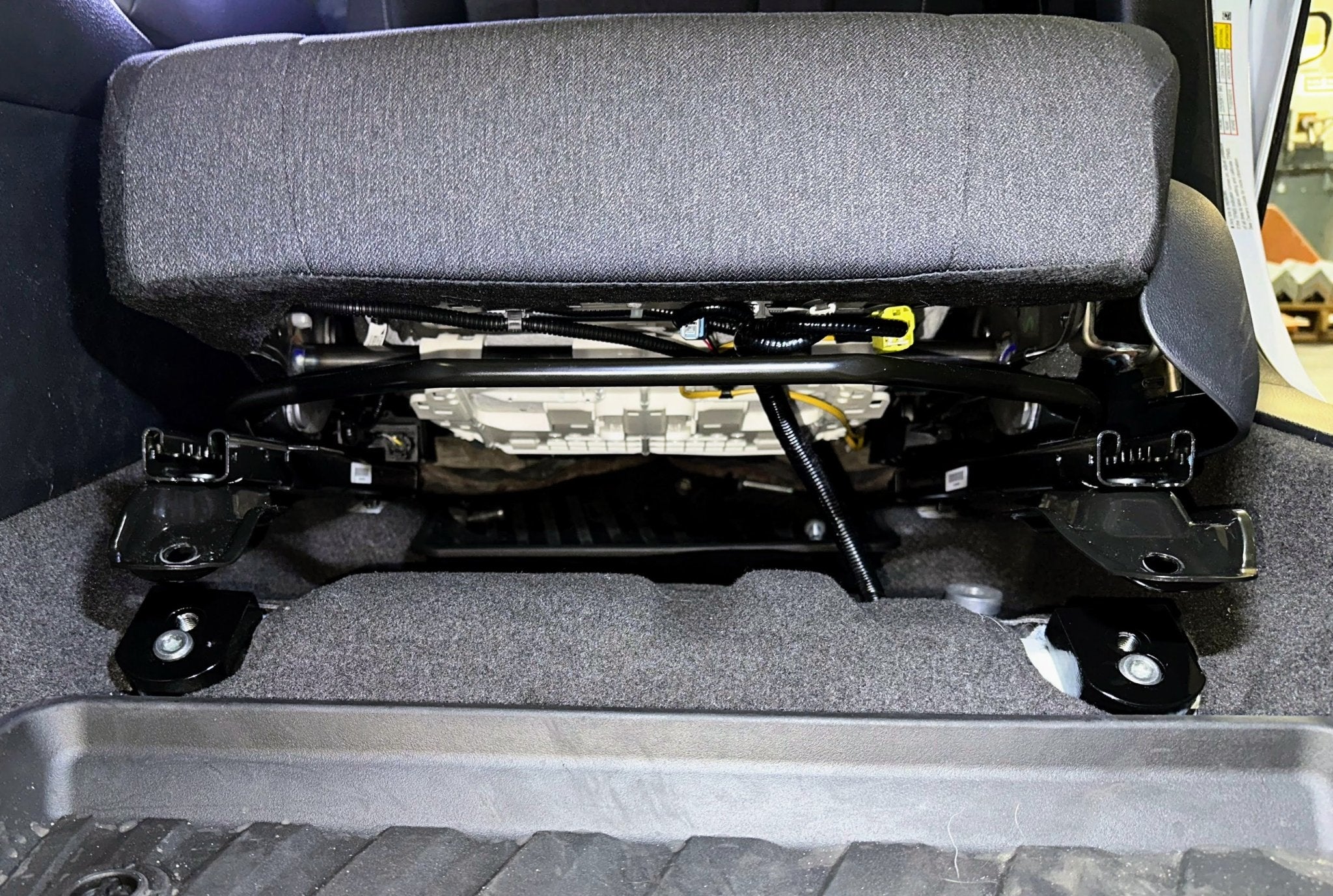 HONDA FRONT SEAT JACKERS® (ACCORD, PILOT, HR-V, AND CR-V+)