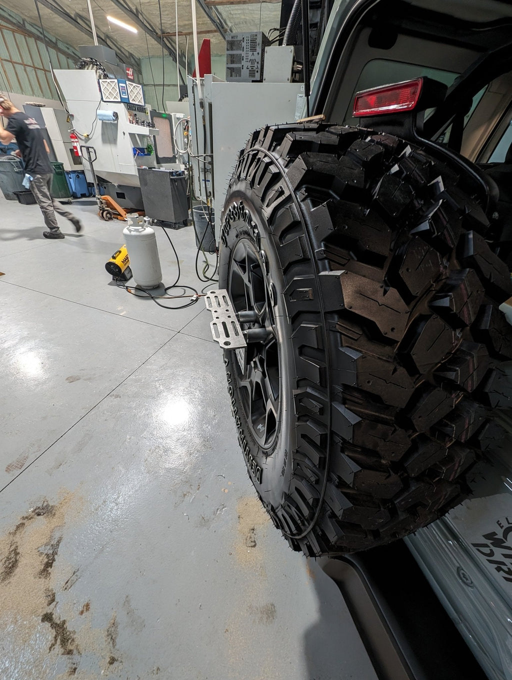 JEEP SPARE TIRE MOLLE (WRANGLER JL/JLU)