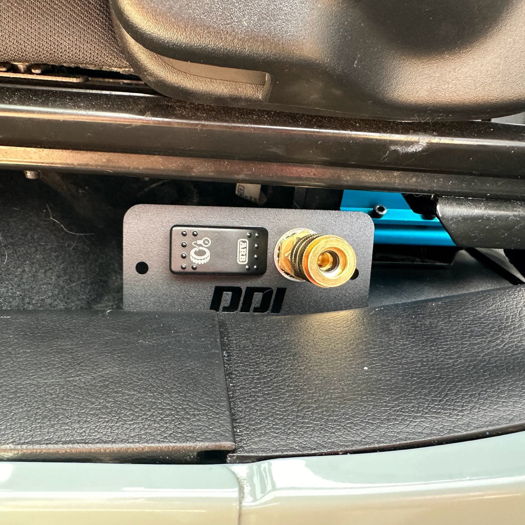 JEEP UNDER SEAT COMPRESSOR MOUNT (WRANGLER JLU AND GLADIATOR)