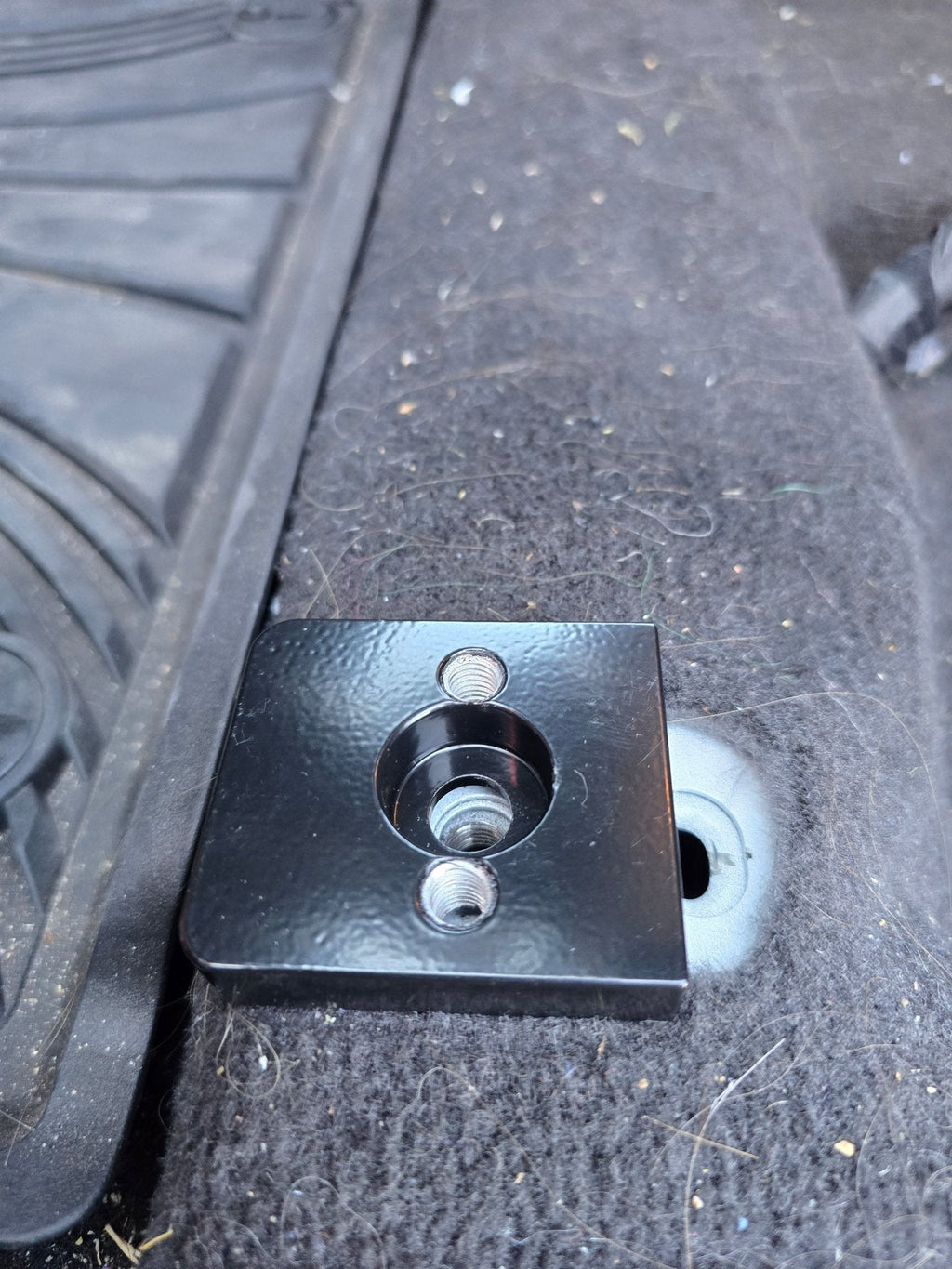 KIA/HYUNDAI FRONT SEAT JACKERS® (PALISADE, SANTA FE, TELLURIDE, AND SORENTO)