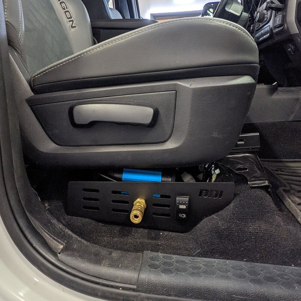 RAM UNDER SEAT COMPRESSOR MOUNT (1500, 1500 CLASSIC, 2500, AND 3500)