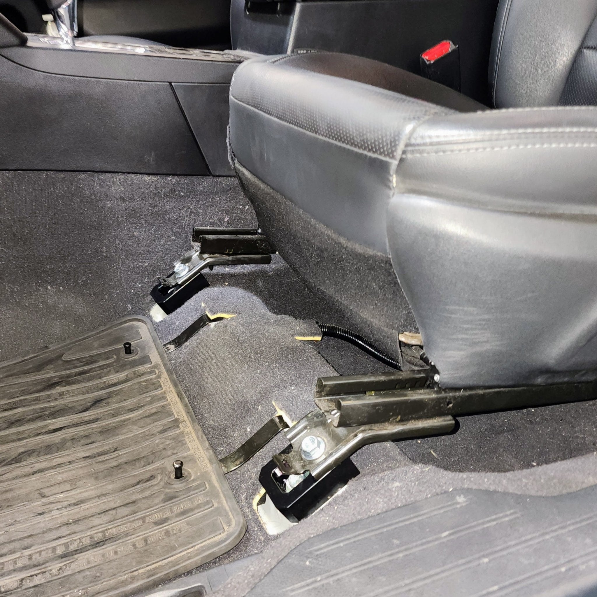 SUBARU FRONT SEAT JACKERS® (CROSSTREK, FORESTER, OUTBACK, IMPREZA, AND ASCENT+)