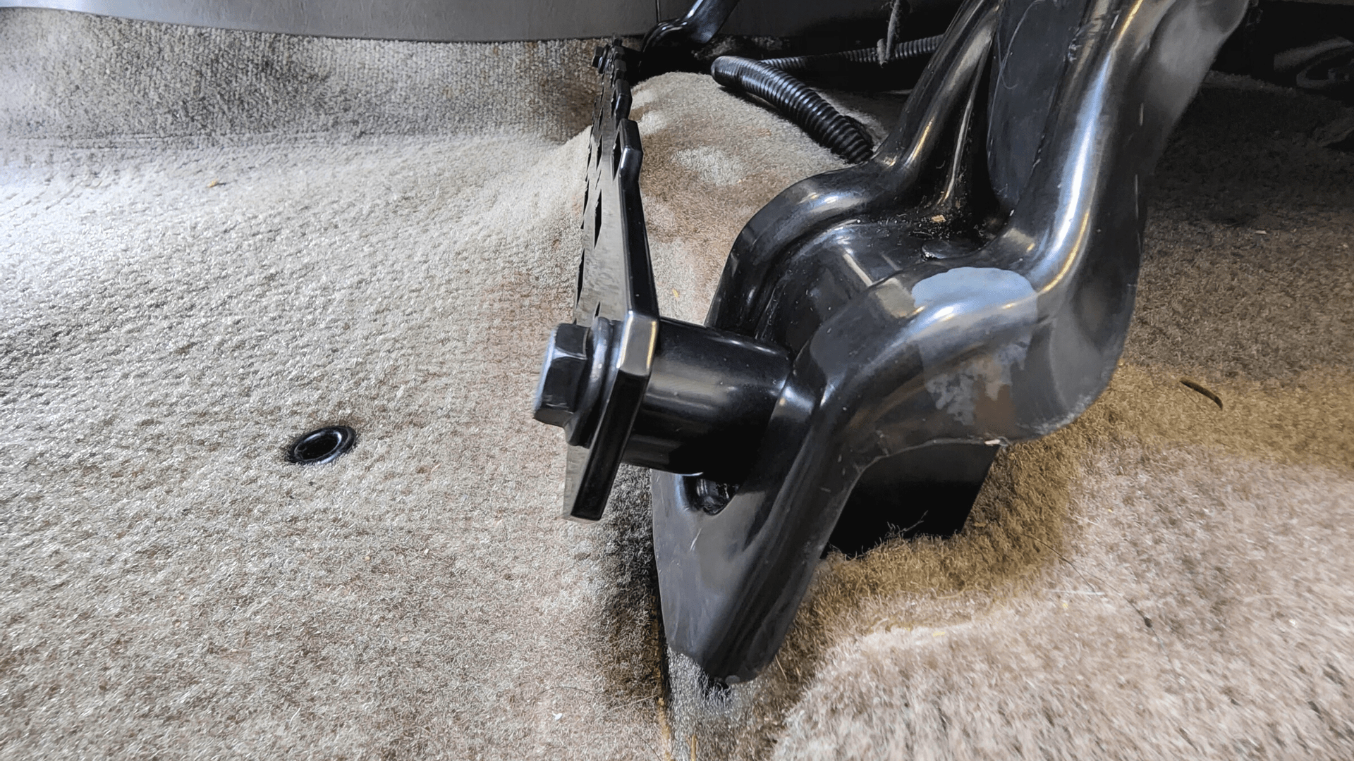 TOYOTA FRONT MULTI MOUNT PANEL (TUNDRA, SEQUOIA, AND T100)