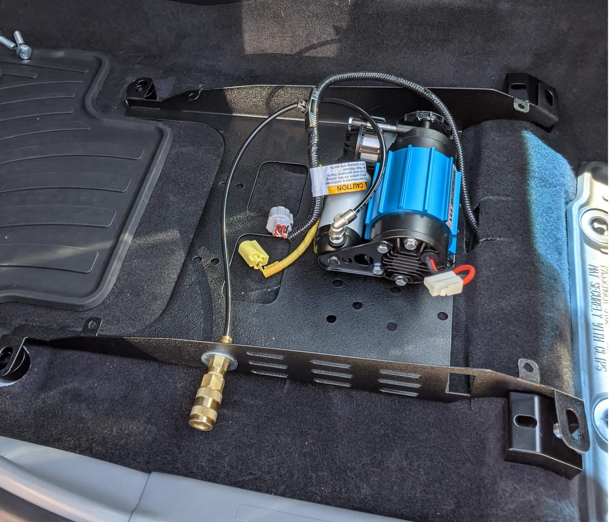 TOYOTA UNDER SEAT COMPRESSOR MOUNT (TACOMA, 4RUNNER, FJ CRUISER, AND GX460)